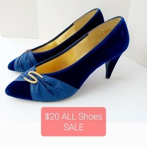 Vintage Blue Velvet Heels With Rhinestones Size 9